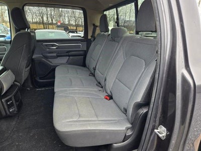 2019 RAM 1500 Big Horn/Lone Star 4x4 Crew Cab 5'7" Box