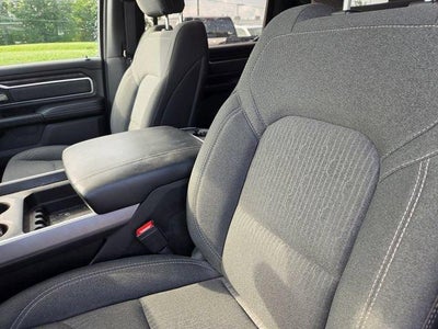 2019 RAM 1500 Big Horn/Lone Star 4x4 Crew Cab 5'7" Box
