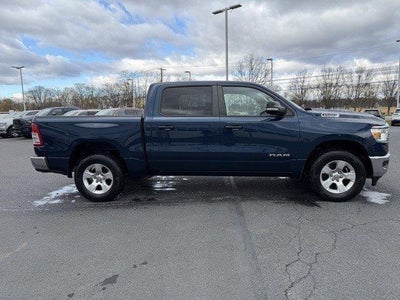 2022 RAM 1500 Big Horn 4x4 Crew Cab 5'7" Box
