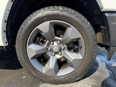 2023 RAM 1500 Big Horn 4x4 Crew Cab 5'7" Box