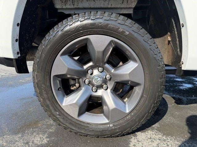 2023 RAM 1500 Big Horn 4x4 Crew Cab 5'7" Box