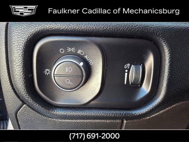 2020 RAM 1500 Big Horn 4x4 Crew Cab 5'7" Box