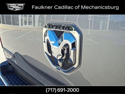 2020 RAM 1500 Big Horn 4x4 Crew Cab 5'7" Box