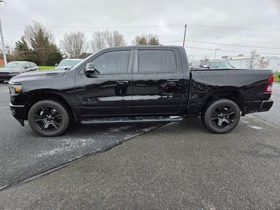 2022 RAM 1500 Big Horn 4x4 Crew Cab 5'7" Box
