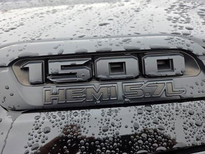 2022 RAM 1500 Big Horn 4x4 Crew Cab 5'7" Box