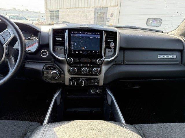 2022 RAM 1500 Big Horn 4x4 Crew Cab 5'7" Box