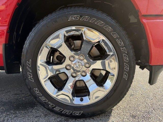 2022 RAM 1500 Big Horn 4x4 Crew Cab 5'7" Box