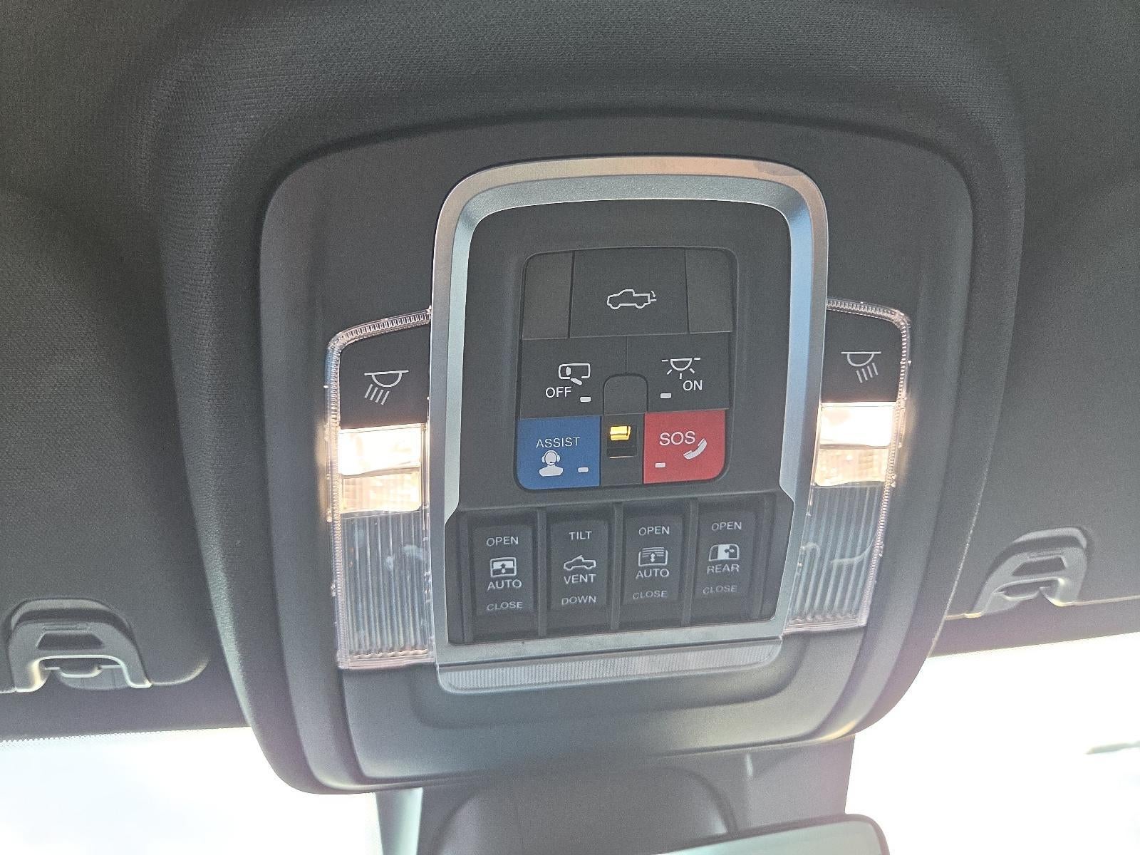 2019 RAM 1500 Limited 4x4 Crew Cab 5'7" Box