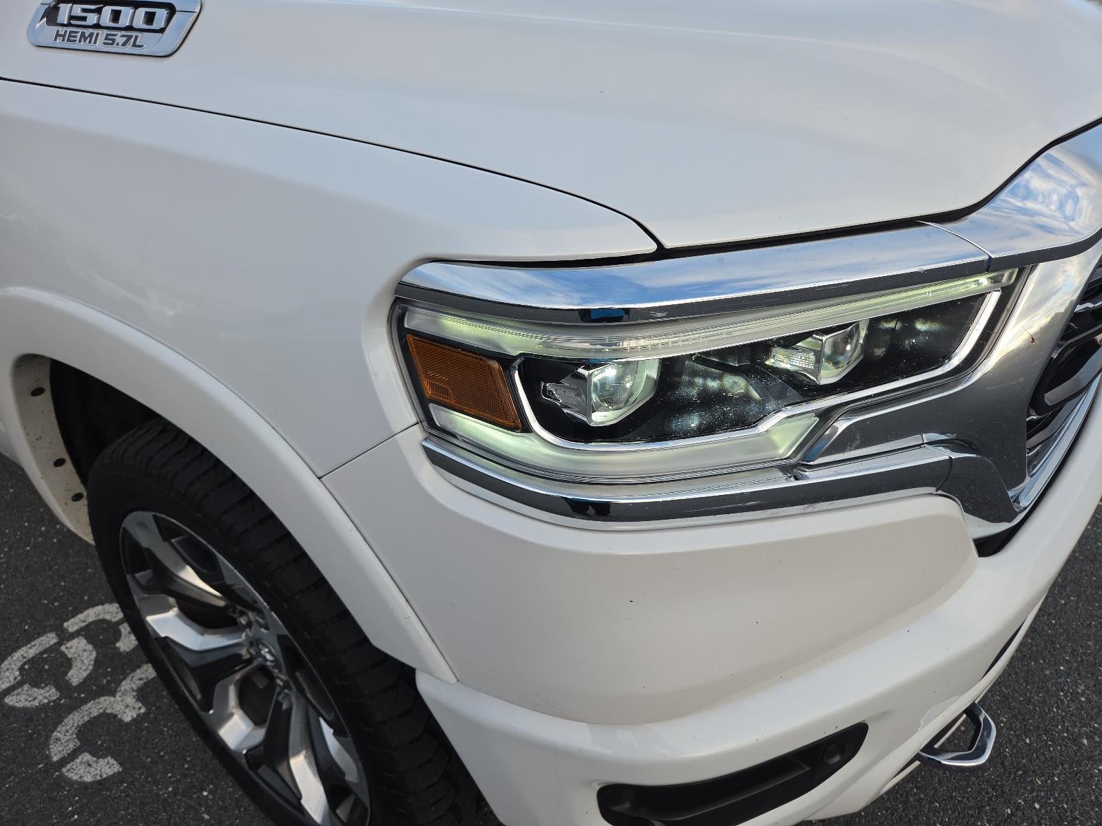 2019 RAM 1500 Limited 4x4 Crew Cab 5'7" Box