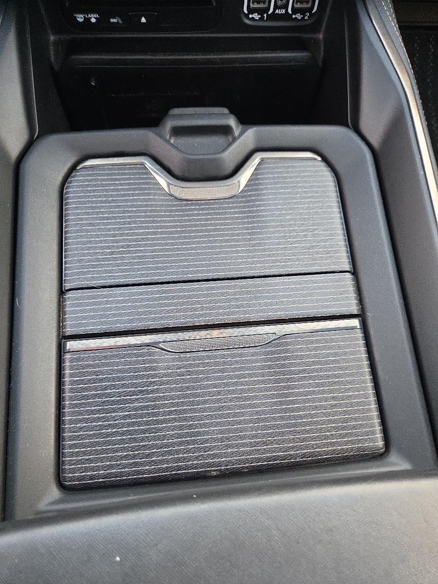 2019 RAM 1500 Limited 4x4 Crew Cab 5'7" Box