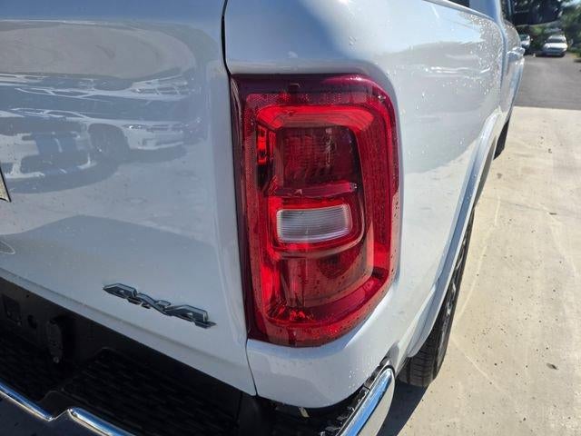 2025 RAM 1500 Laramie 4x4 Crew Cab 5'7" Box