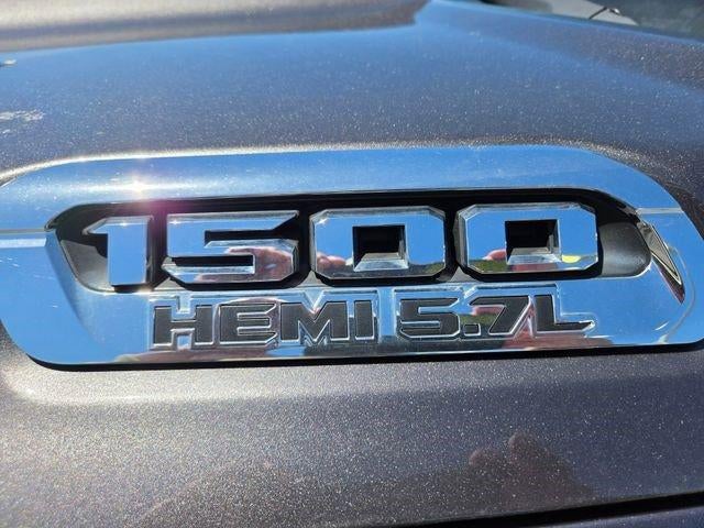 2019 RAM 1500 Laramie 4x4 Crew Cab 5'7" Box