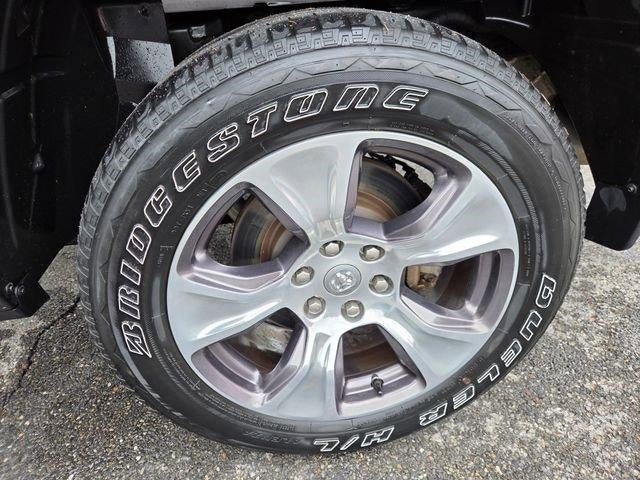 2023 RAM 1500 Laramie 4x4 Crew Cab 5'7" Box