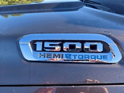 2021 RAM 1500 Laramie 4x4 Crew Cab 5'7" Box