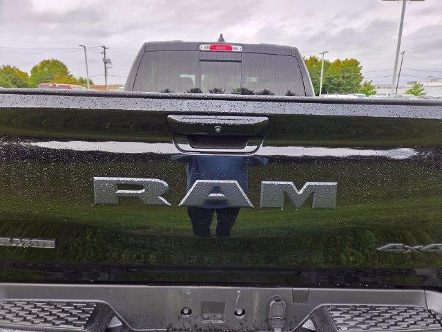 2026 RAM 1500 Laramie 4x4 Crew Cab 5'7" Box