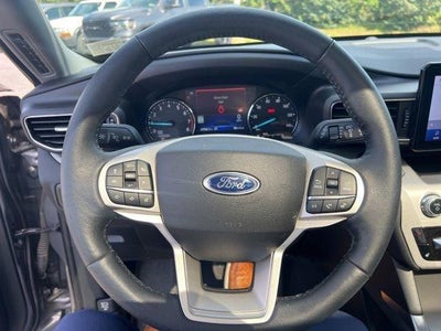 2023 Ford Explorer XLT 4WD