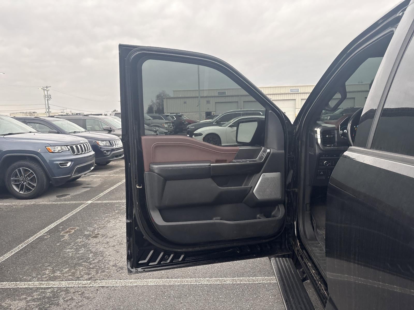 2021 Ford F-150 LARIAT 4WD SuperCrew 5.5' Box