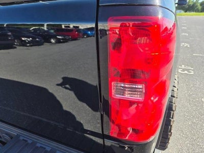 2015 Chevrolet Silverado 2500HD Built After Aug 14 Crew Cab Standard Box 4-Wheel Drive High Country