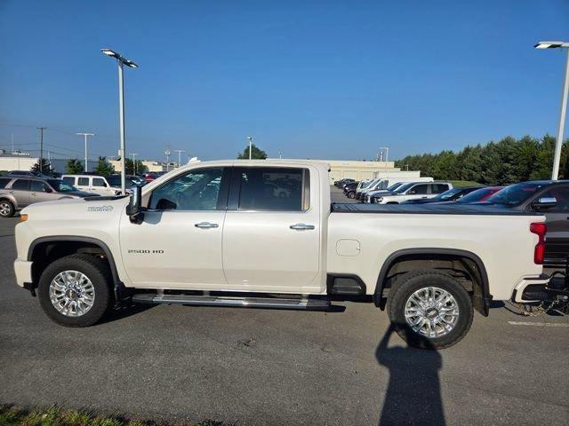 2021 Chevrolet Silverado 2500 HD Crew Cab Standard Box 4-Wheel Drive High Country
