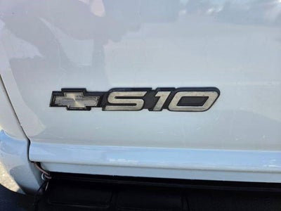 2003 Chevrolet S-10 LS