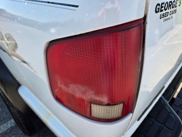 2003 Chevrolet S-10 LS