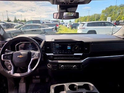 2025 Chevrolet Silverado 1500 Double Cab Standard Box 4-Wheel Drive LT 1LT