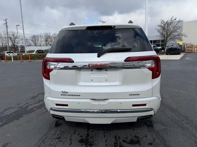 2023 GMC Acadia AWD Denali