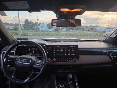 2023 GMC Canyon Crew Cab Short Box 4-Wheel Drive AT4