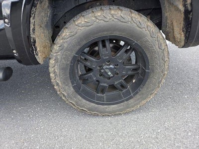 2019 Nissan Titan 4x4 Crew Cab SL