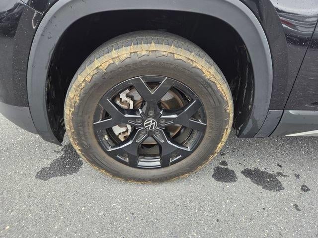 2024 Volkswagen Atlas 2.0T Peak Edition SE w/Technology 4MOTION