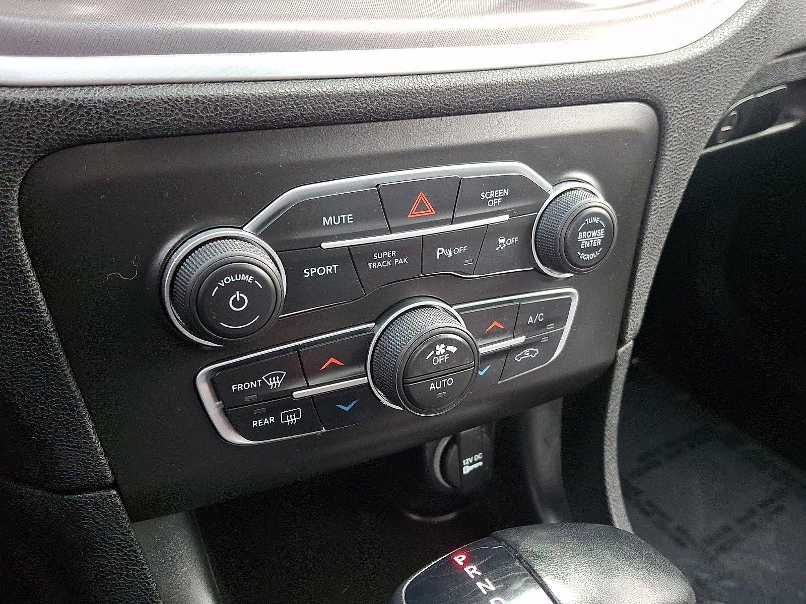 2022 Dodge Charger SXT AWD