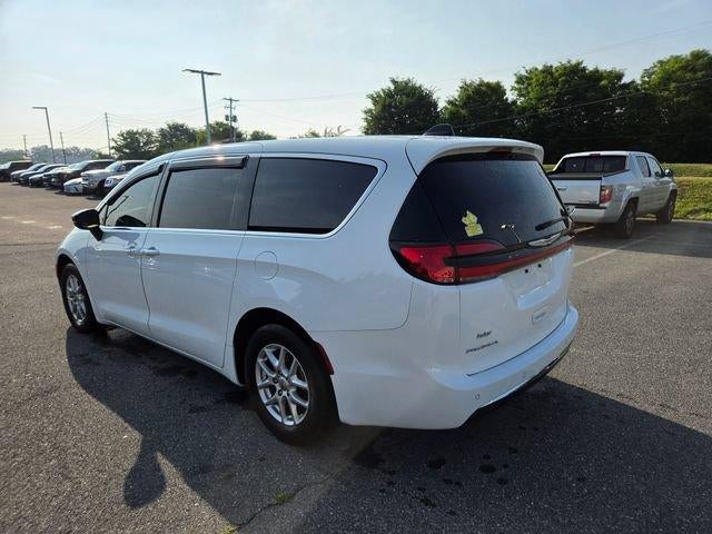 2024 Chrysler Pacifica Touring L FWD