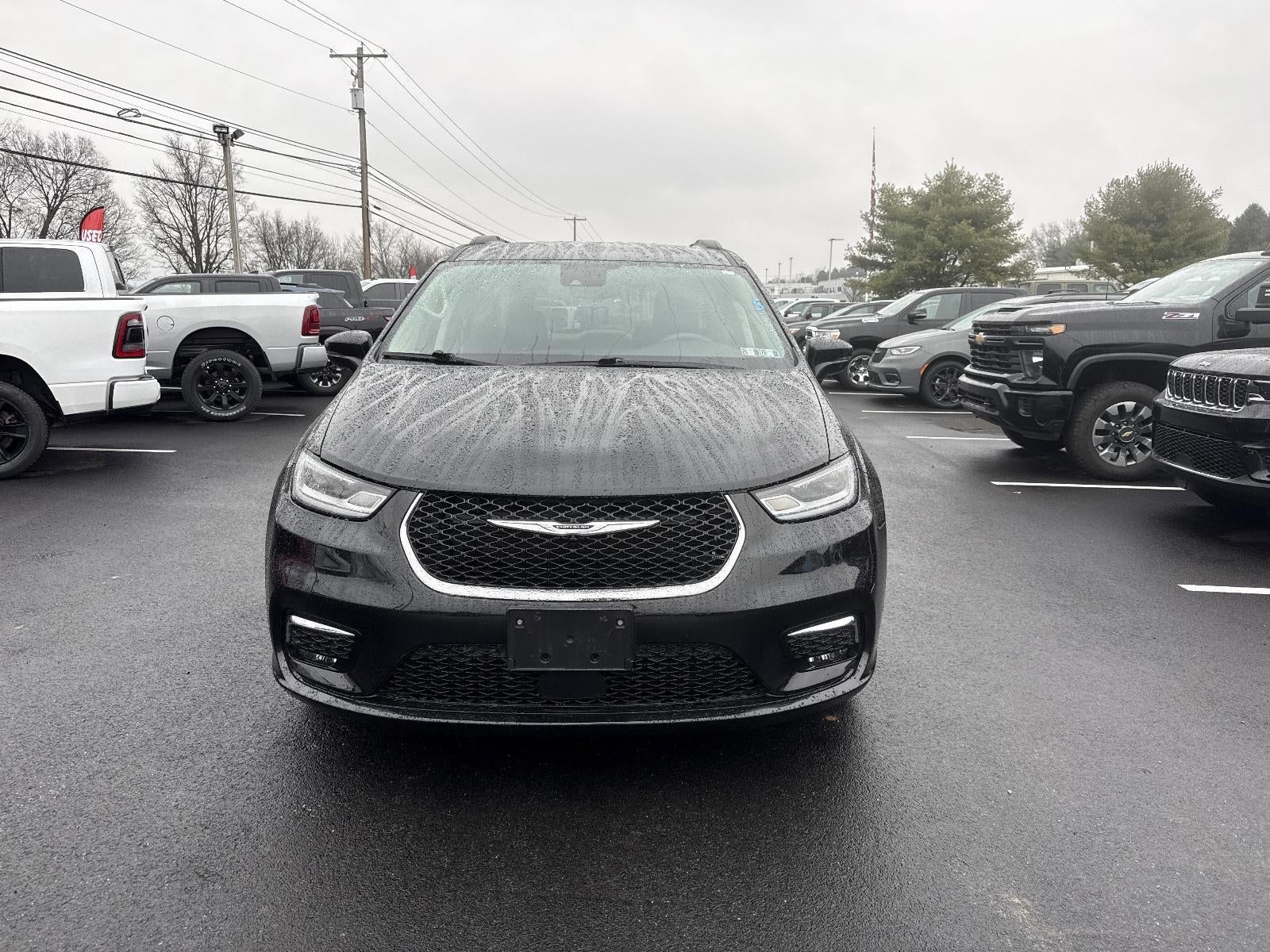 2022 Chrysler Pacifica Touring L FWD