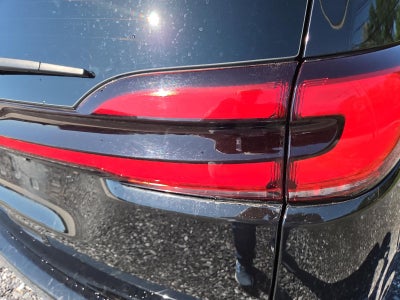 2025 Chrysler Pacifica Select FWD