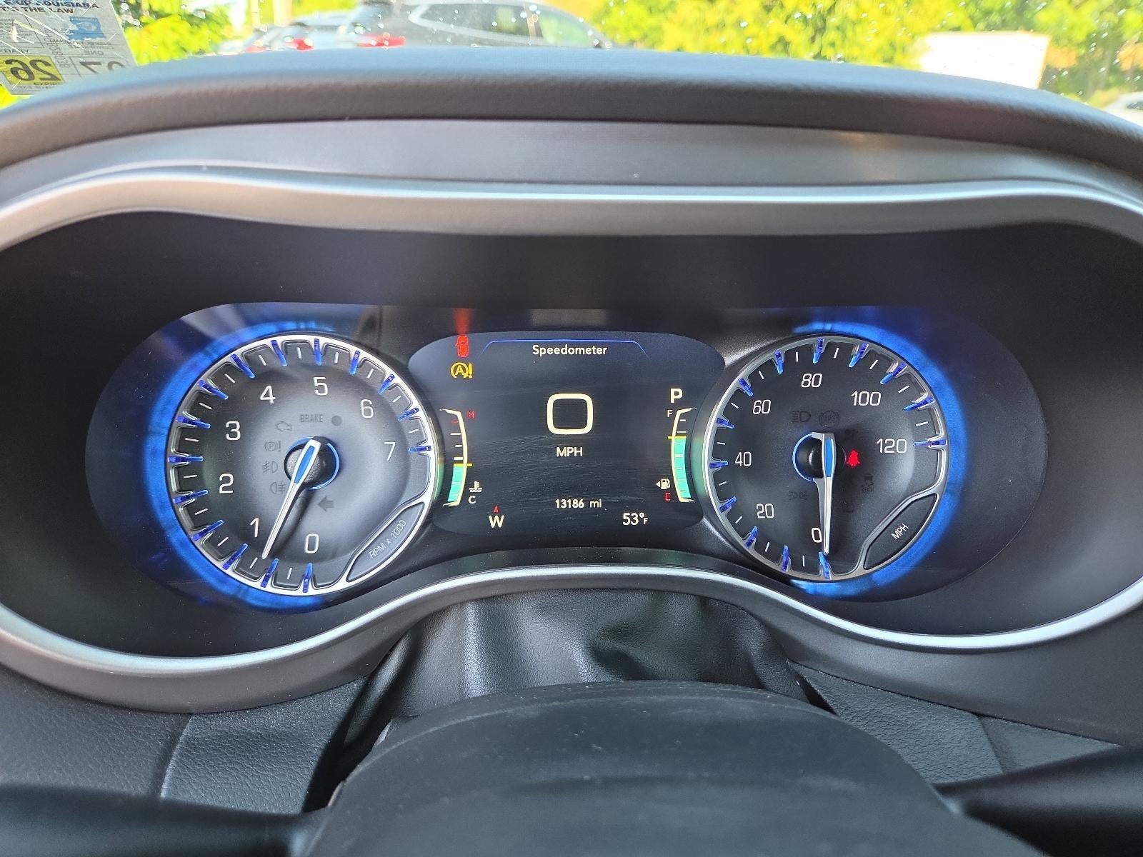 2026 Chrysler Pacifica Select FWD