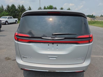 2026 Chrysler Pacifica Limited FWD