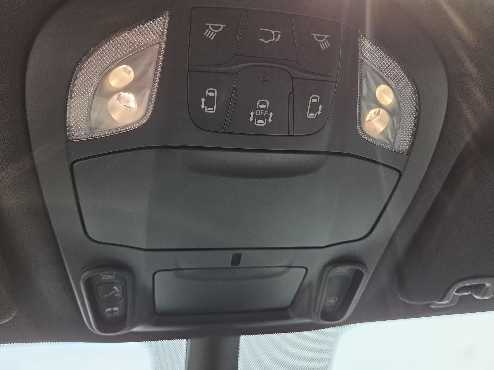 2026 Chrysler Pacifica Limited FWD