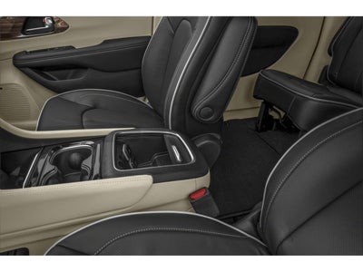 2026 Chrysler Pacifica Limited FWD