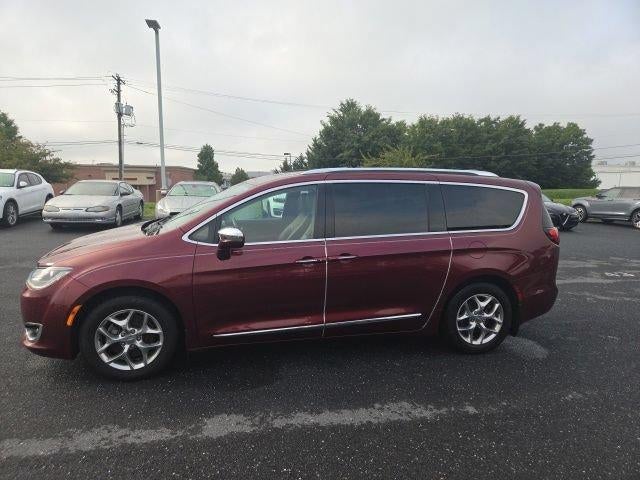 2018 Chrysler Pacifica Limited FWD