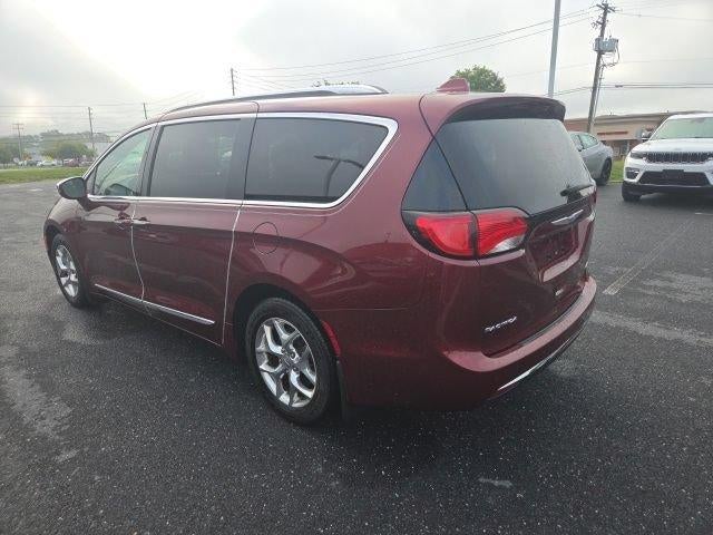 2018 Chrysler Pacifica Limited FWD