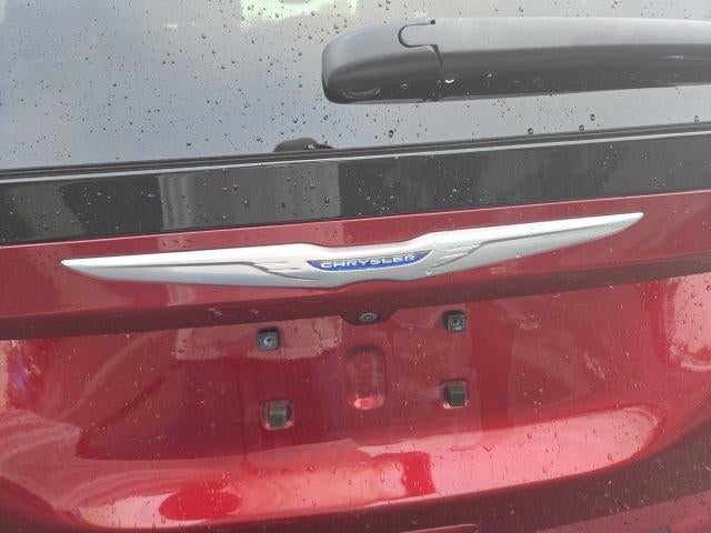 2018 Chrysler Pacifica Limited FWD