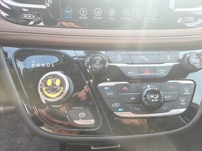2018 Chrysler Pacifica Limited FWD