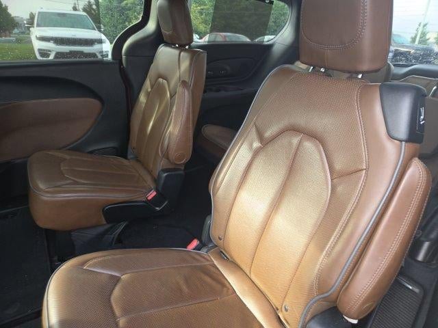 2018 Chrysler Pacifica Limited FWD