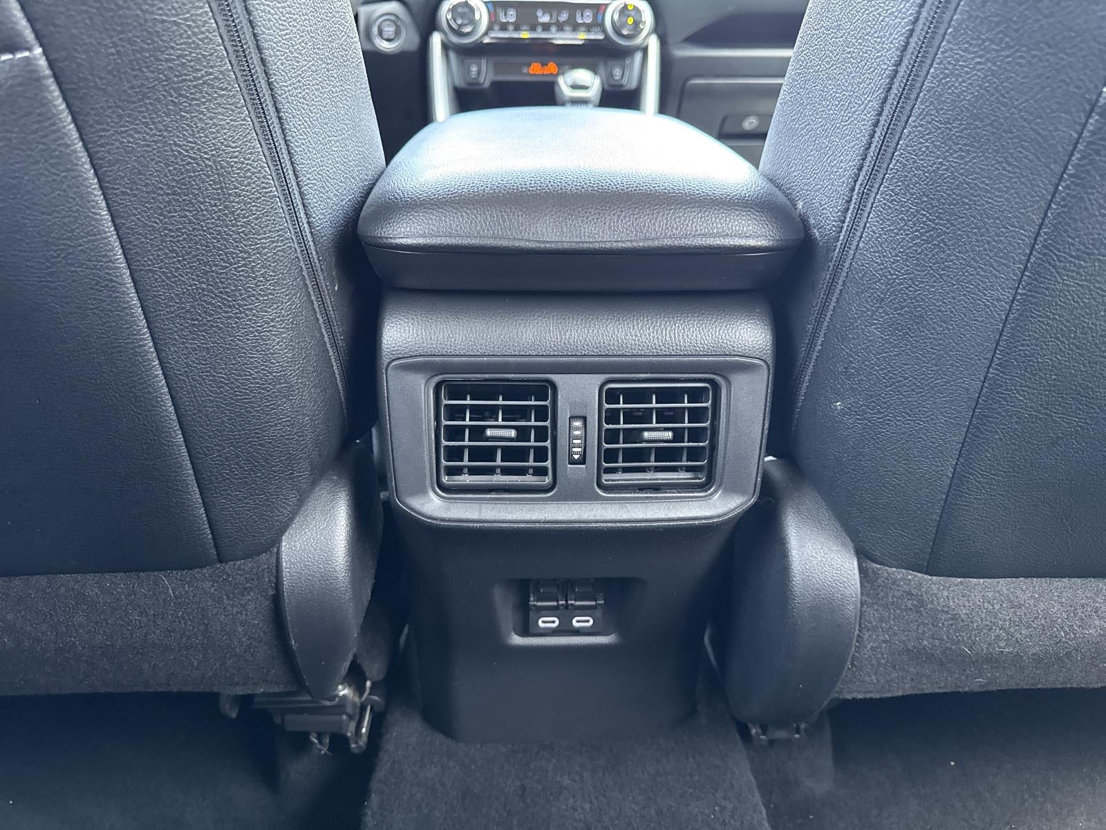 2024 Toyota RAV4 XLE FWD (GS)