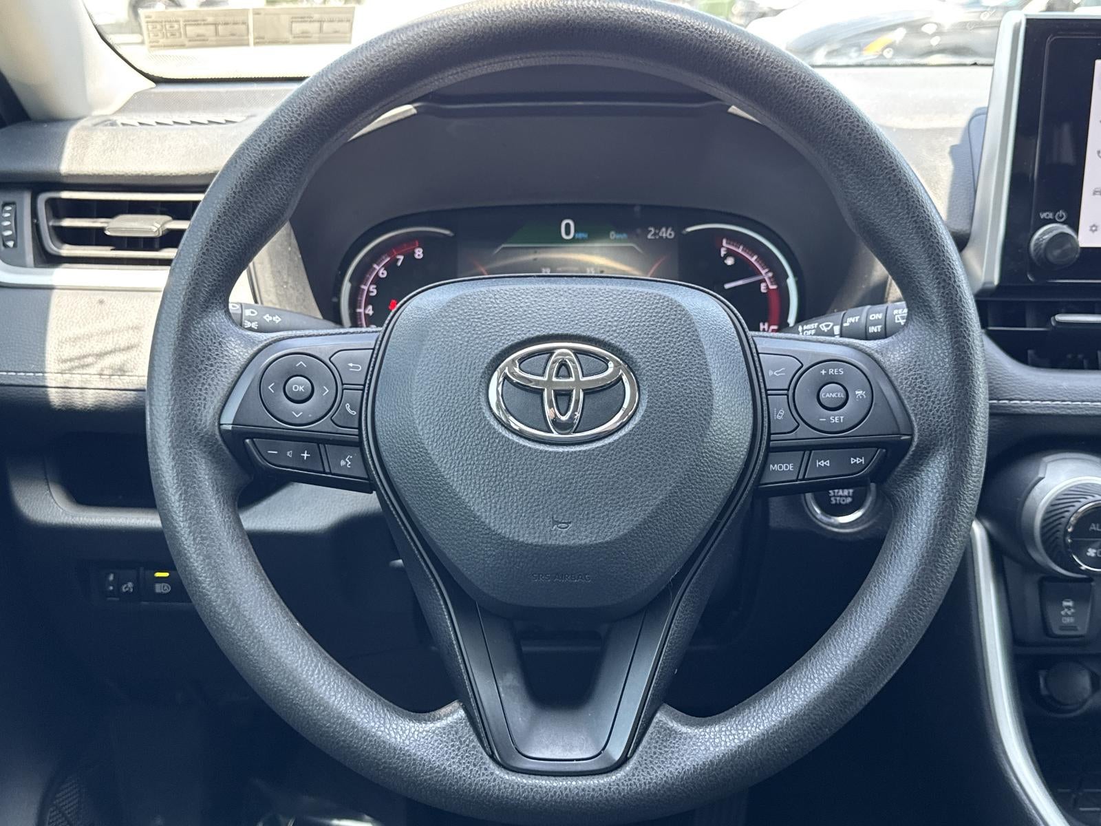 2024 Toyota RAV4 XLE FWD (GS)