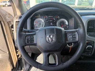 2021 RAM 1500 Classic Tradesman 4x4 Crew Cab 5'7" Box