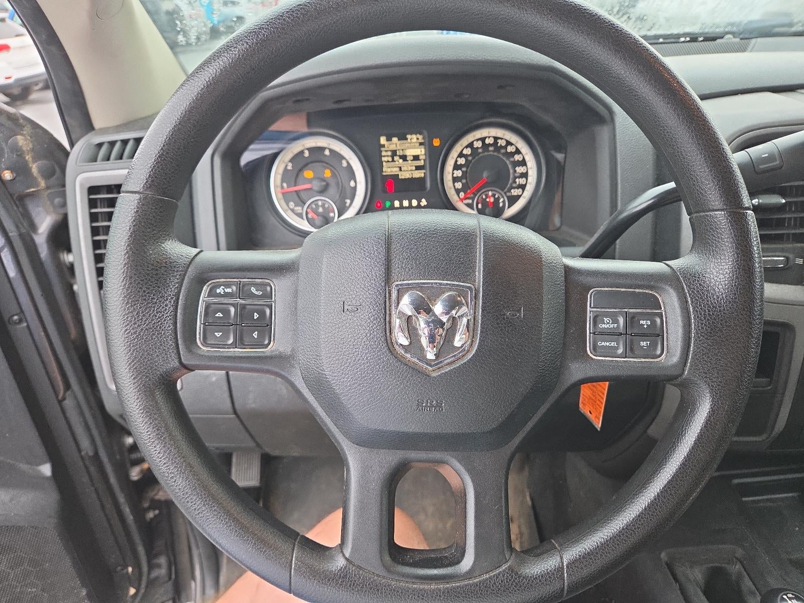 2015 RAM 2500 4WD Crew Cab 6.4 Ft Box Tradesman