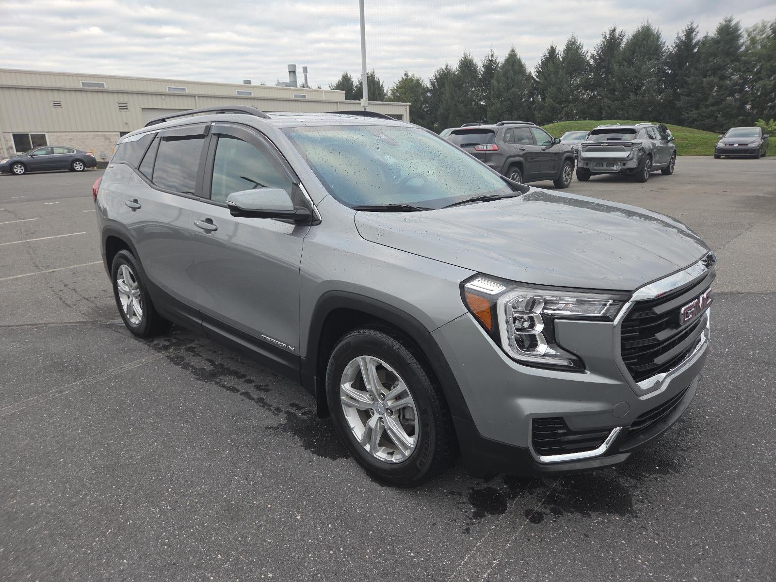2023 GMC Terrain FWD 4dr SLE