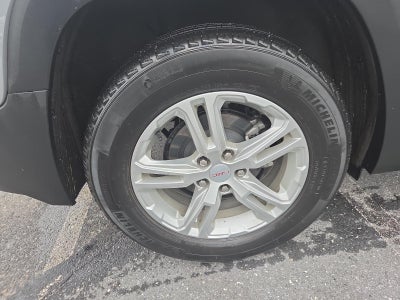 2023 GMC Terrain FWD 4dr SLE