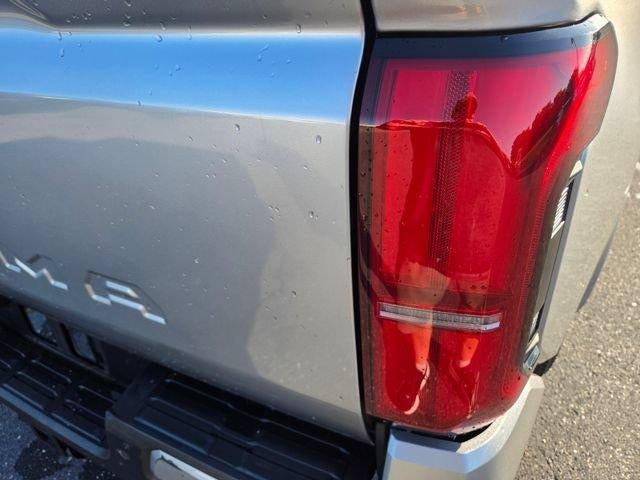 2024 Toyota Tacoma 4WD 4WD SR5 Double Cab 5' Bed AT (GS)